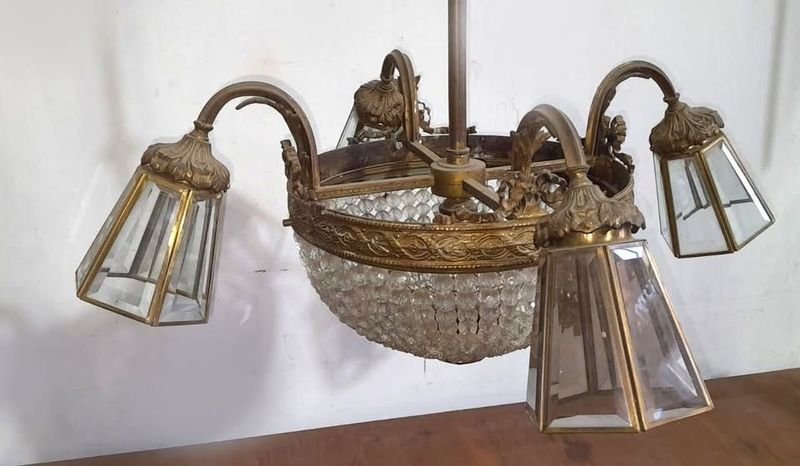 Lote siguiente: Lámpara Antigua Francesa Imperio del Fines de 1800