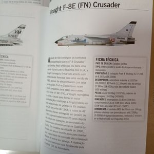 Colección Armas de Guerra: 4 Libros Tapa Dura (Aviones y Helicópteros) - imagen 4