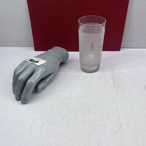 Lote siguiente: Vaso Esmerilado Coca-Cola Publicitario