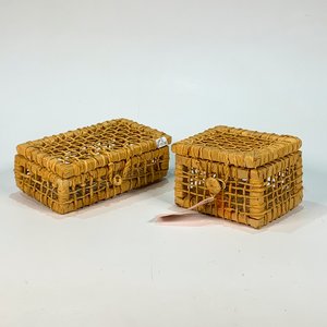 Dos Cofres Rectangulares de Hilo Tejido - imagen 1