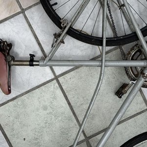 Bicicleta Clásica Vintage Gris Rodado 28 Estilo Años 80 - imagen 9