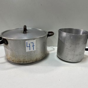 Lote anterior: Olla y Lechera de Aluminio Usadas