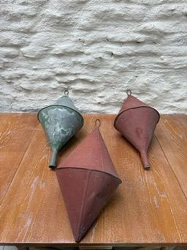 Lote de bollas antiguas de hojalata para decoración - imagen 3
