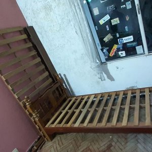 2 Camas de 1 Plaza Estilo Provenzal con 2 Colchones (1 Capitoné) - imagen 2