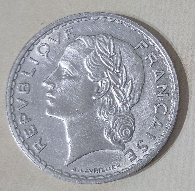 Item 844461 - Image 1