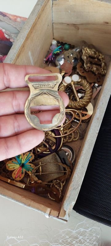Lote de cintas, hebillas y accesorios variados - imagen 9