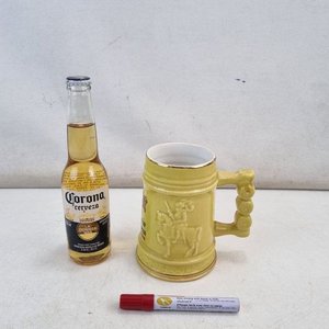 L 481 - 1 Pieza - Antigua jarra de cerveza promocional de la 15° Semana de la Cerveza de Paysandu 1980 con detalles en relieve - imagen 3
