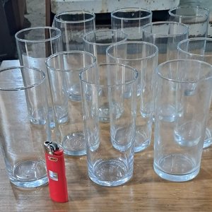 Lote anterior: 12 Vasos Altos Transparentes de Vidrio