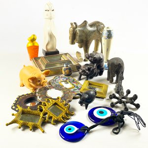 Lote siguiente: Lote Figuras Decorativas y Espejos Vintage