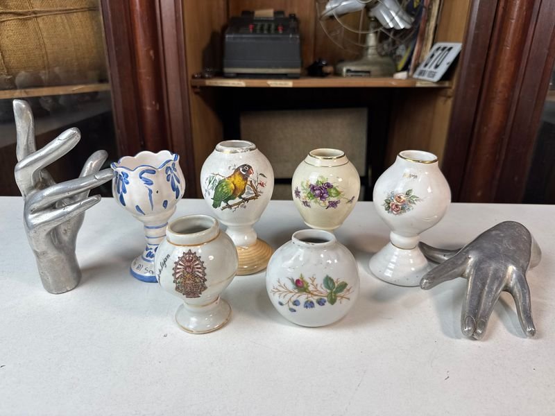 Colección de vasijas únicas y decorativas