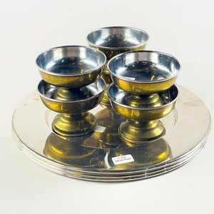 Nueve piezas, sitiales y copas para postre - imagen 1
