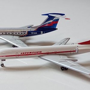 Lote siguiente: Lote de 2 Aviones Tupolev 134 Escala 1/500 Herpa Aeroflot e Interflug