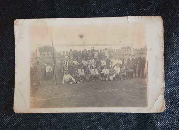 Fotografía Postal Antigua Club Nacional de Football - 1914