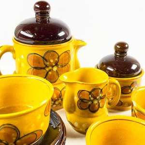 Juego de Vajilla Cerámica Beige Floral: Tetera, Lechera, Azucarero, Tazas y Platillos (14 Piezas) - imagen 5