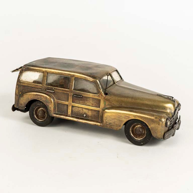 Camioneta de chapa a cuerda marca Marchesini made in Italy - Medidas: 27cm