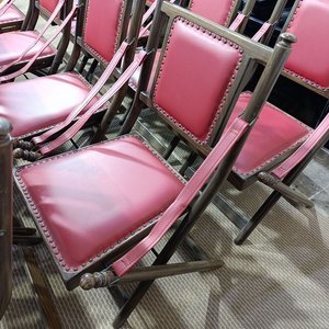 Seis Sillas Plegables de Madera Maciza con Asiento y Respaldo de Cuero Rojo - imagen 5