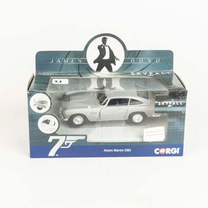 Auto Aston Martin DB5 de la película de James Bond Skyfall escala 1/36 colección Corgi, en su caja original. - imagen 1