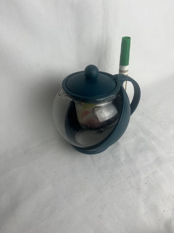 Tetera para té con infusor y tapa - imagen 6
