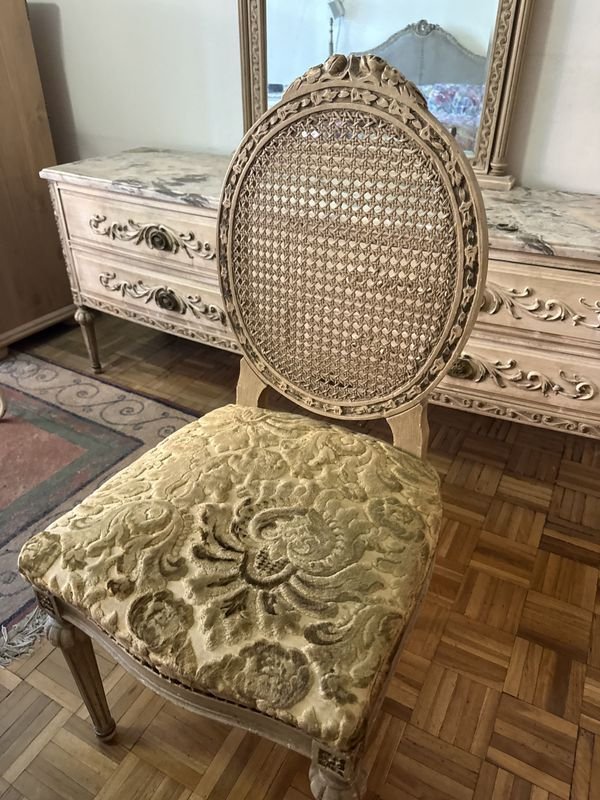 Silla y banqueta Luis XVI con tapiz de Brocato - imagen 7