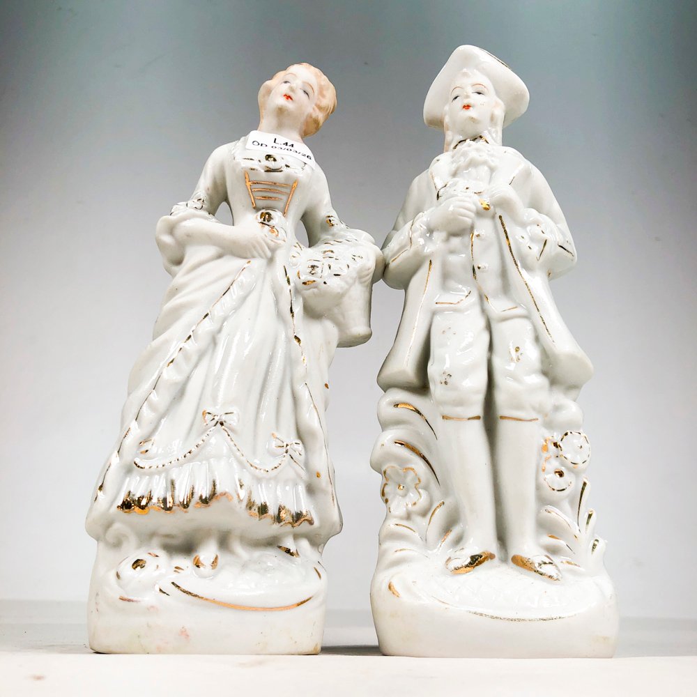 Figuras de porcelana de dama y caballero - imagen 3