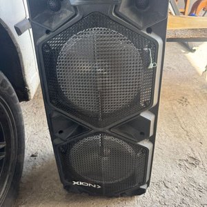 Parlante Xion Doble con Micrófono y Consola - imagen 1