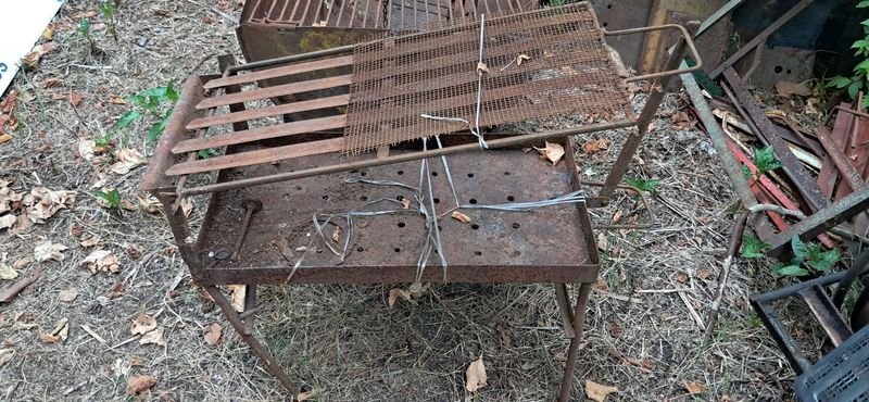 Item 880894 - Image 0