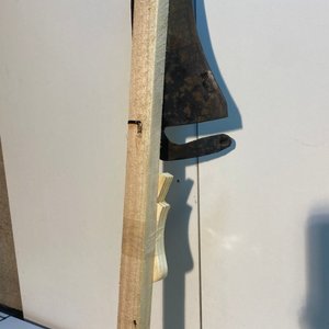 Guadaña Antigua con Cabo de Madera y Manijas - imagen 10