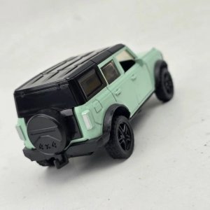 Réplica Auto Ford Bronco Verde y Negro - imagen 3