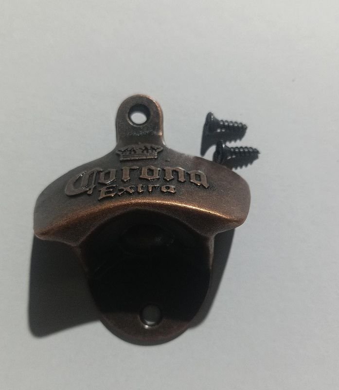 Lote anterior: Destapador de pared metal marca Cerveza Corona