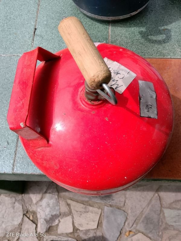 Lote anterior: GARRAFA DE 3KG - Venta en remate