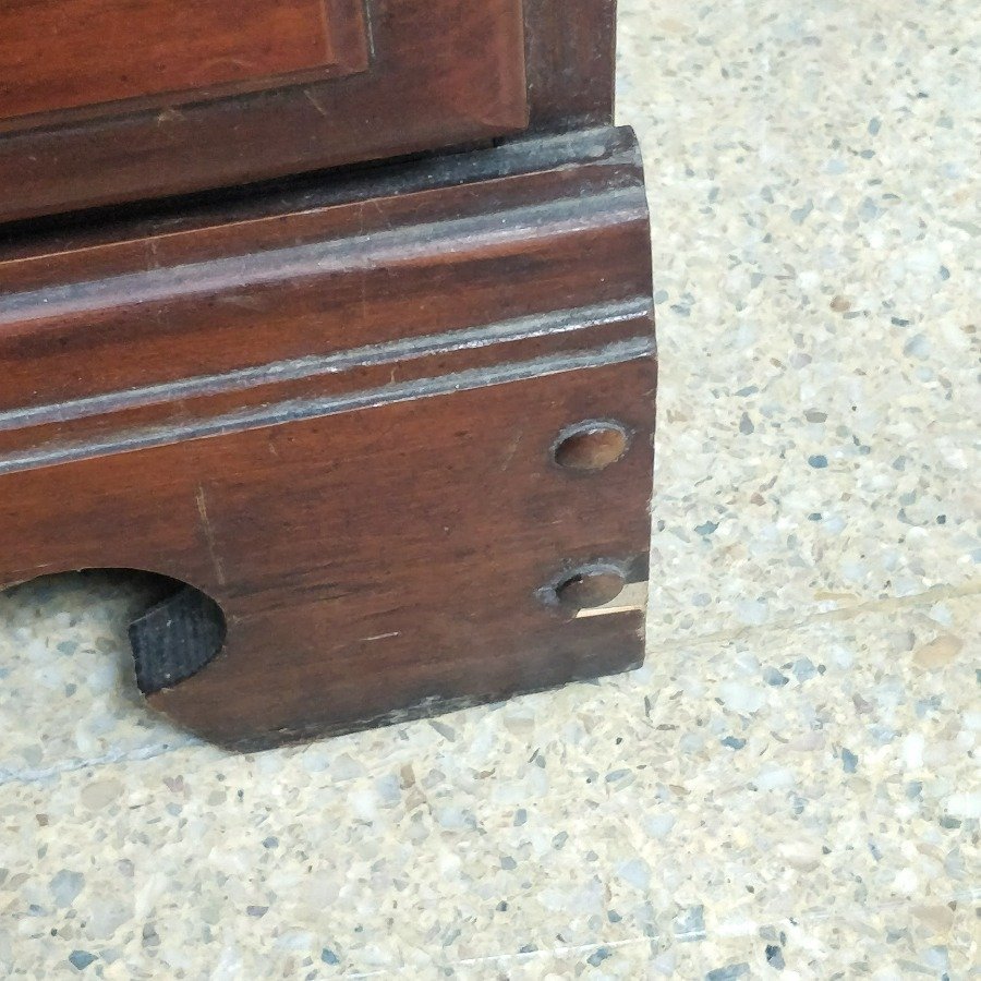 Escritorio de madera maciza con 4 cajones y herrajes metálicos - imagen 8