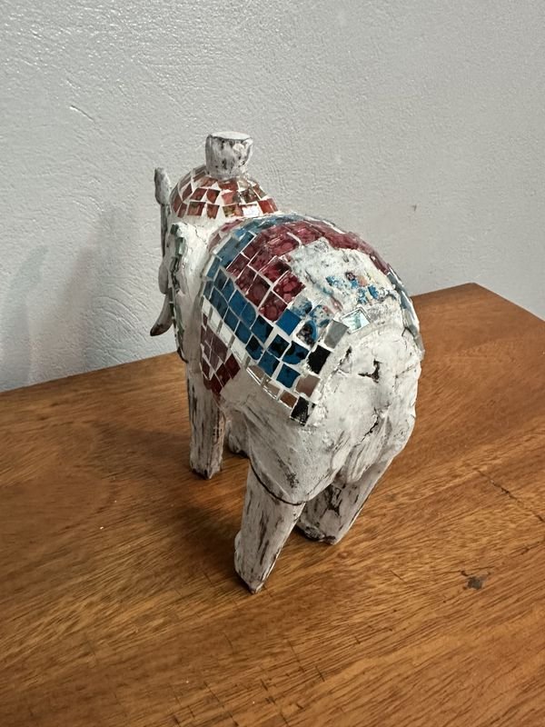 Adorno Mosaico de Elefante en Madera - imagen 6