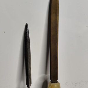 Dos Abrecartas con Mangos de Piedra y Bronce - imagen 4