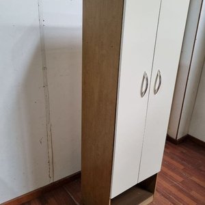 Mueble de Almacenamiento Blanco con Puertas y Estantes - imagen 2