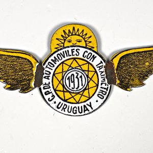 Chapa Esmaltada "Automóviles con Taxímetro Uruguay 1931" Alas Doradas - imagen 2