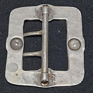 Hebilla Grande de Plata y Oro con Diseño Occidental - imagen 4