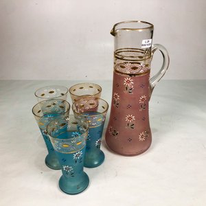 Jarra y 5 Vasos Vintage con Diseño Floral Esmerilado y Guarda Dorada - imagen 2
