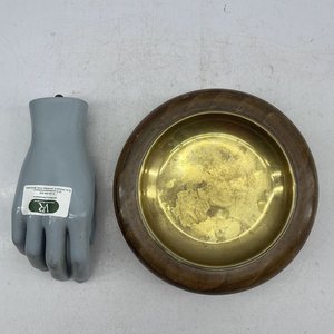 Despojador de Madera y Bronce con Base de Terciopelo - imagen 1