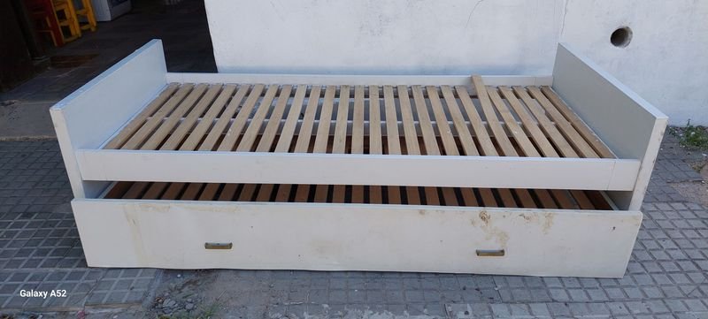 Lote anterior: Cama marinera en buen estado