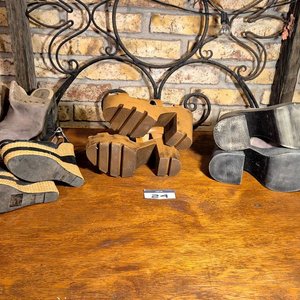 Lote de 5 Pares de Calzado Femenino: Sandalias y Zuecos de Plataforma - imagen 4