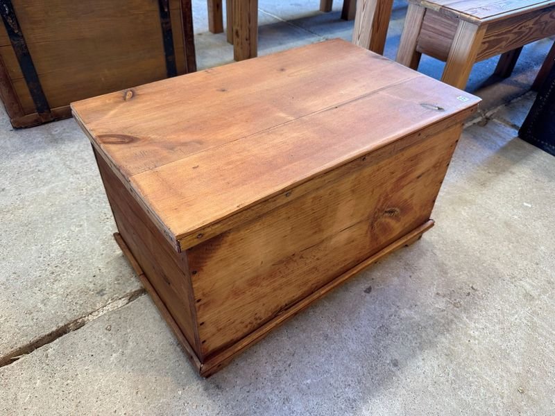 Item 877678 - Image 0