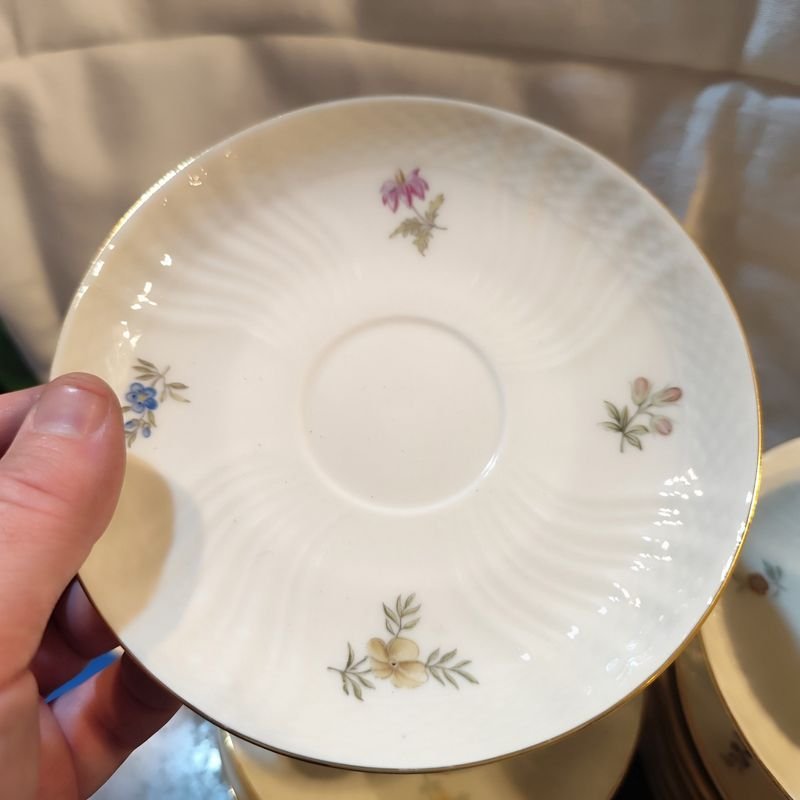 Juego de tazas y platillos de porcelana Royal Copenhagen - imagen 8
