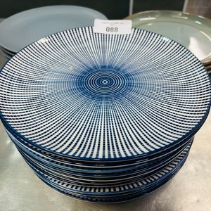 19 Platos Llanos de Loza Selecta - Azul, Verde y Gris - imagen 1