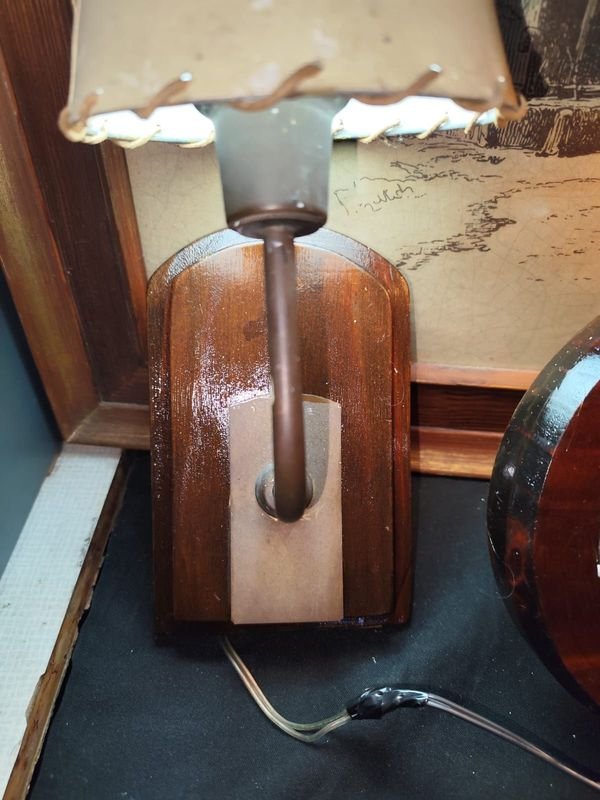 Lámparas de pared en madera y bronce de alta calidad