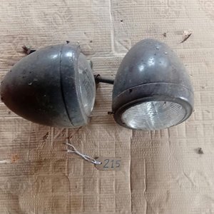 Lote siguiente: Par de Faroles Antiguos Estilo Años 30