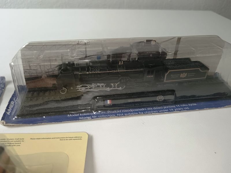 Item 895411 - Image 4