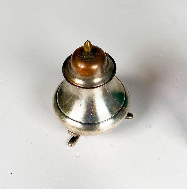 Colección de objetos de metal y cristal para la cocina - imagen 5
