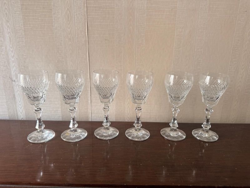 Juego de 6 Copas de Vidrio Labrado
