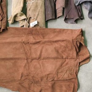 Lote de Cuero Napa en Varios Tonos Marrones y Azules - imagen 2