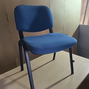 Escritorio de MDF con Silla Azul - imagen 4